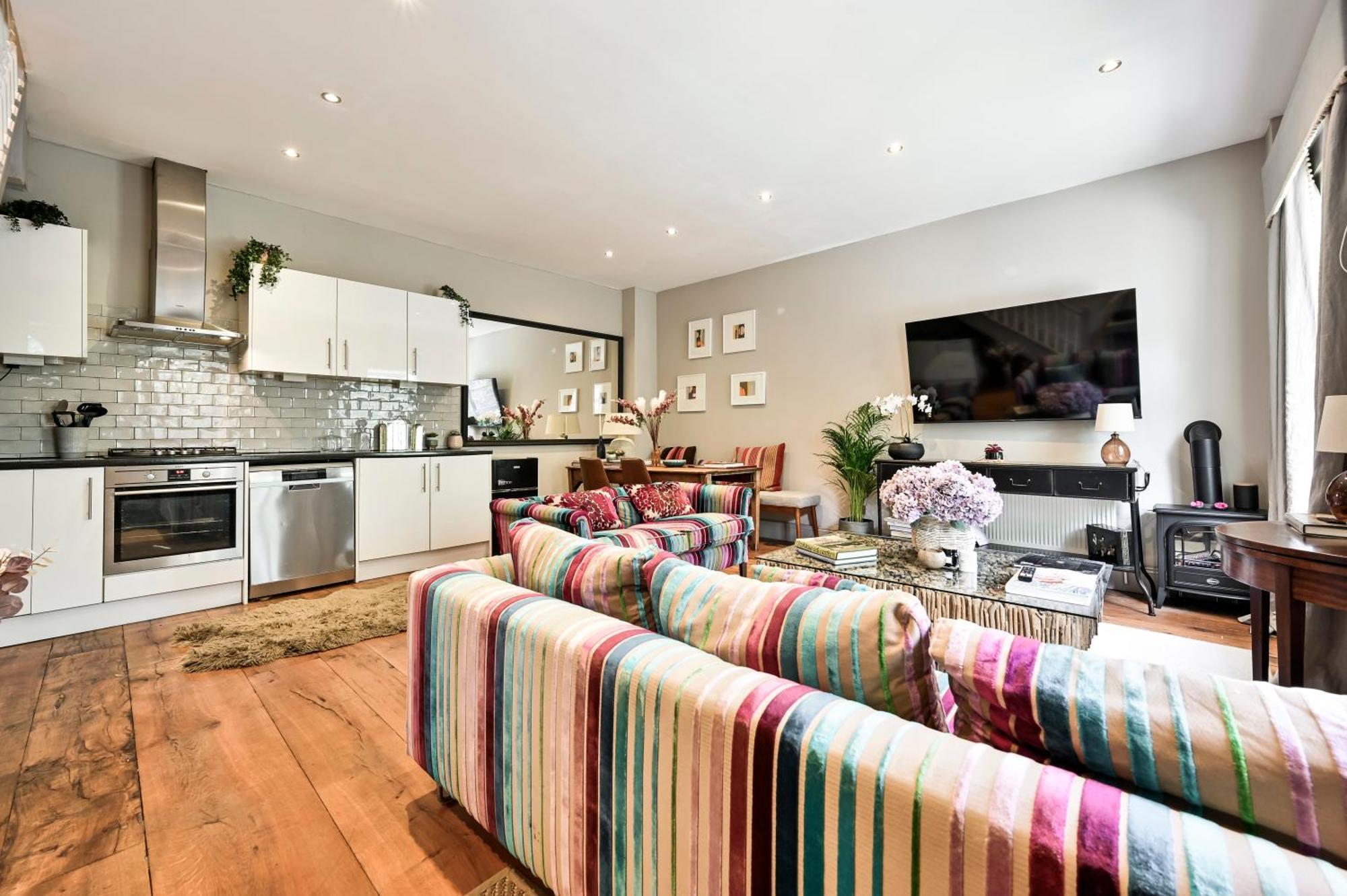 Magnificent 2 Bed Hyde Park Mews House Londres Exterior foto