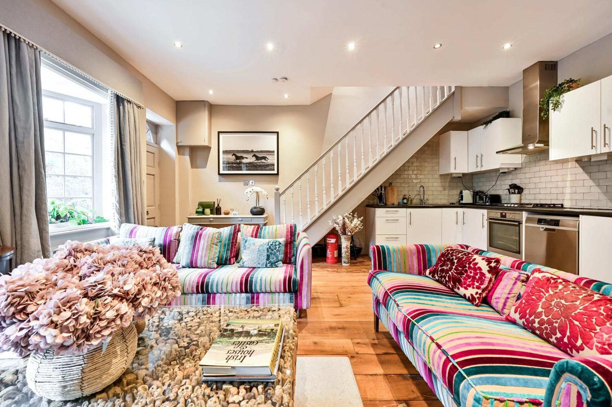 Magnificent 2 Bed Hyde Park Mews House Londres Exterior foto